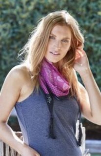 TC Triangular Neck Scarf
