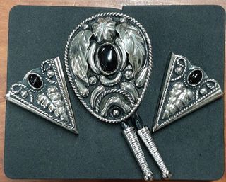 Bolo Tie and Collar Tips Set
