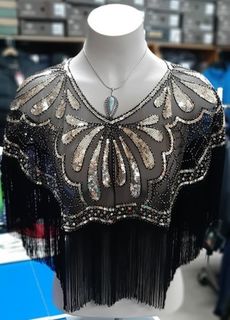Dazzling Tasseled Shawls