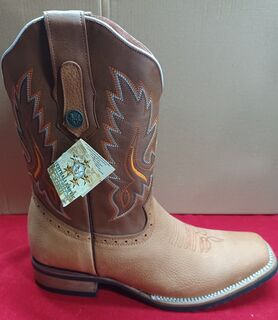 'Verthali' Tan Boot