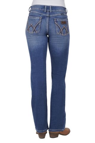 Wrangler Retro Mid Rise Jean - Mae